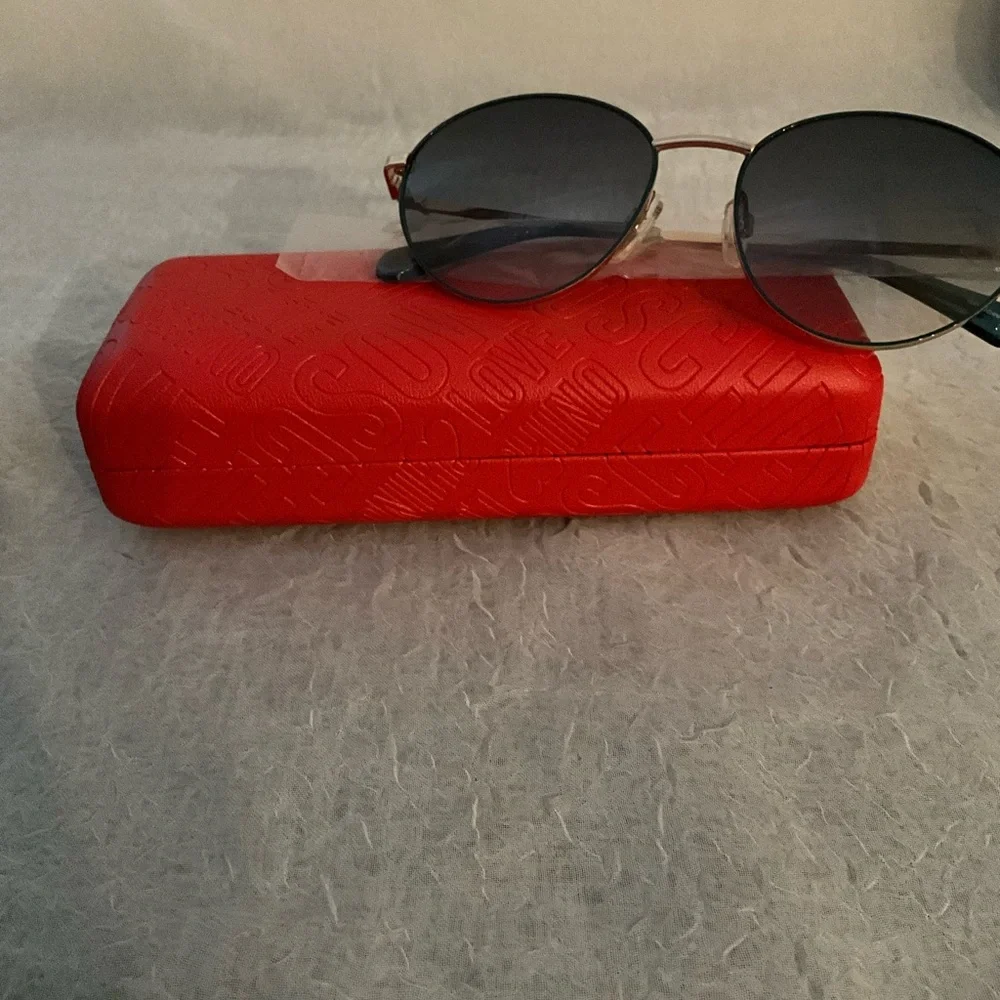 Love Moschino Sunglasses